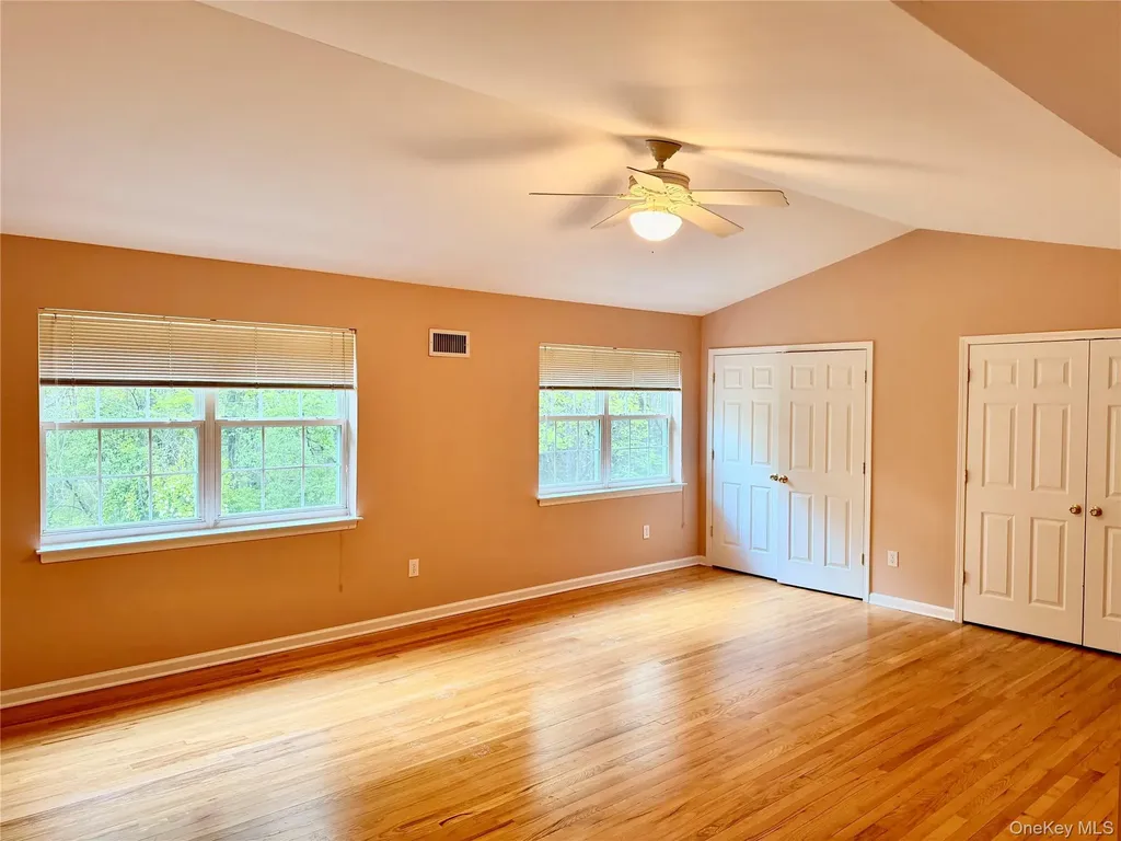 195 Pinebrook Drive Hyde Park NY 12538