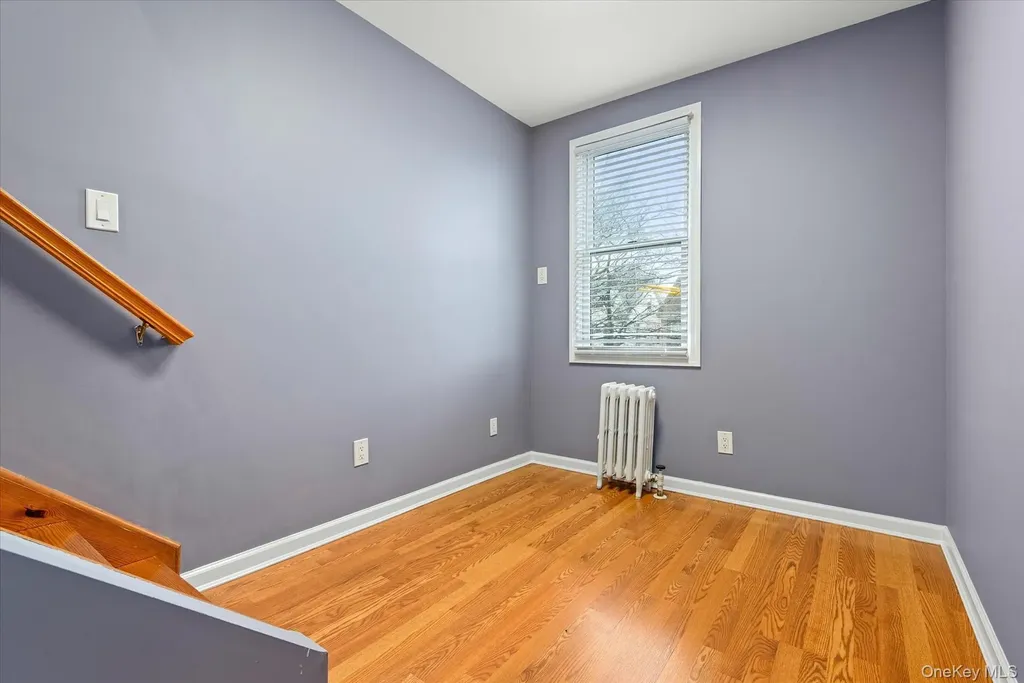 8921 Aubrey Avenue Glendale NY 11385