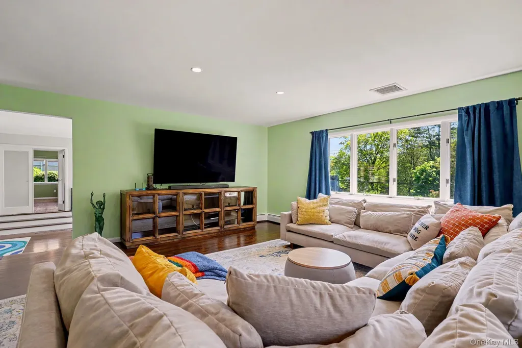 151 Devon Road Bronxville NY 10708