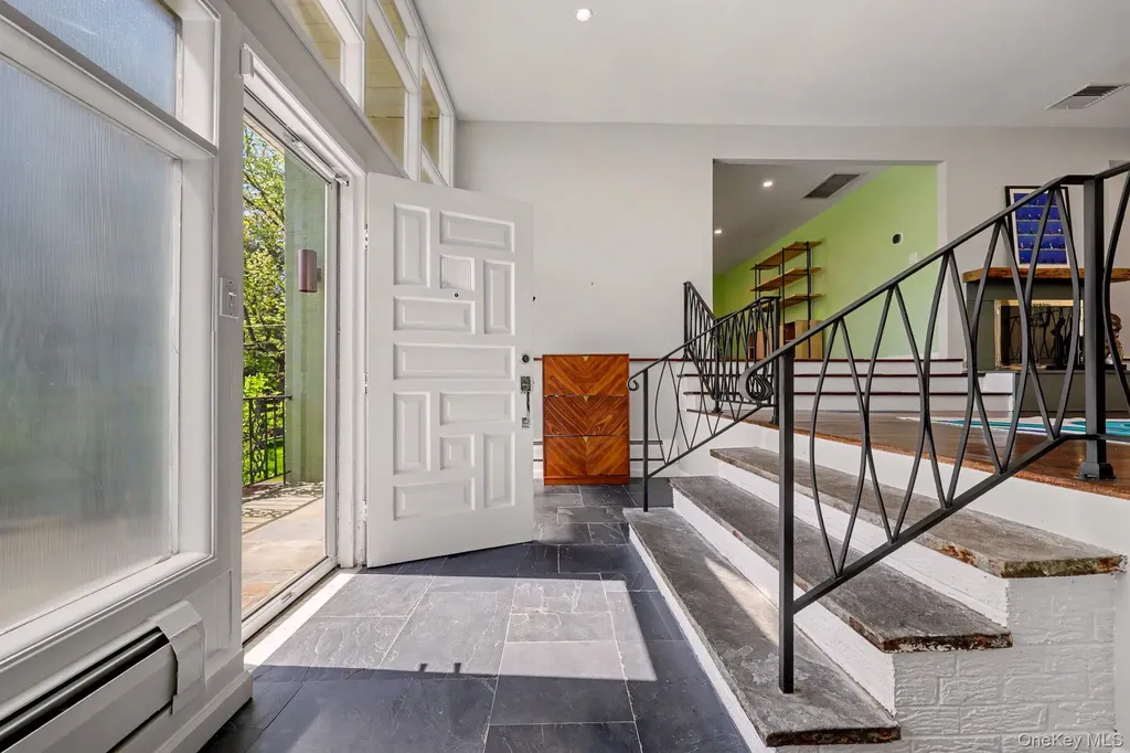 151 Devon Road Bronxville NY 10708