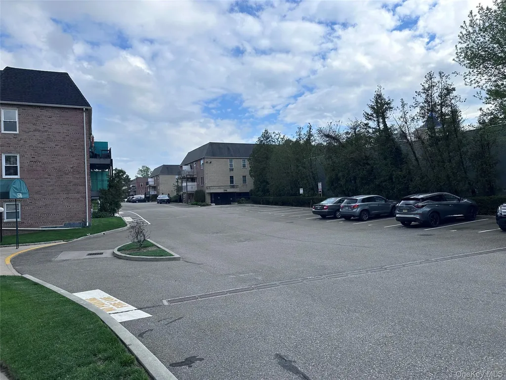 570 Broadway Lynbrook NY 11563