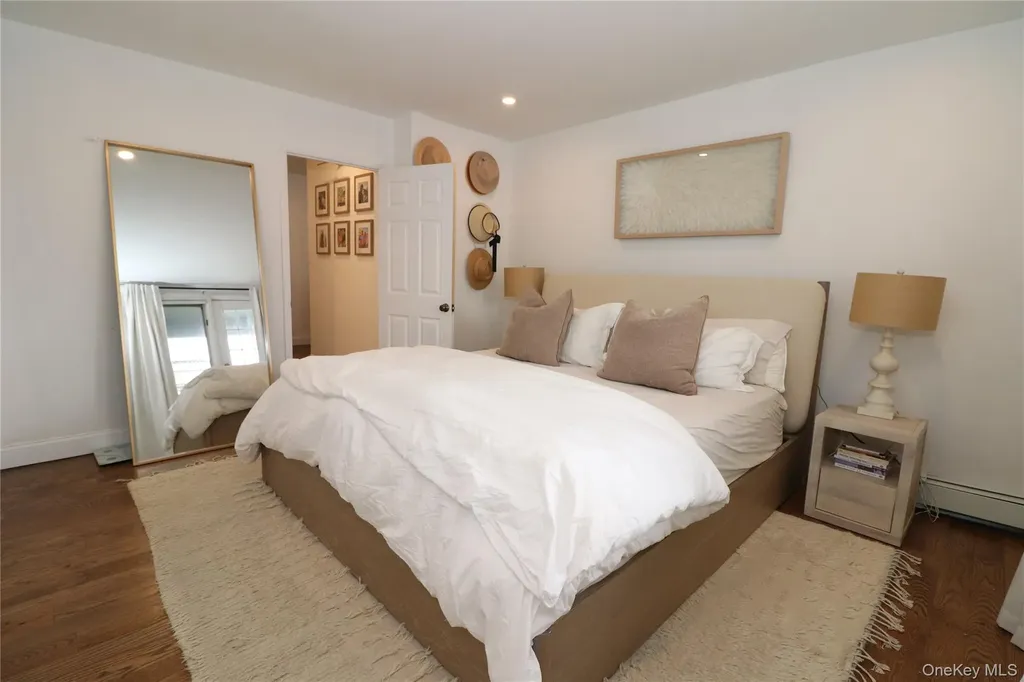570 Broadway Lynbrook NY 11563