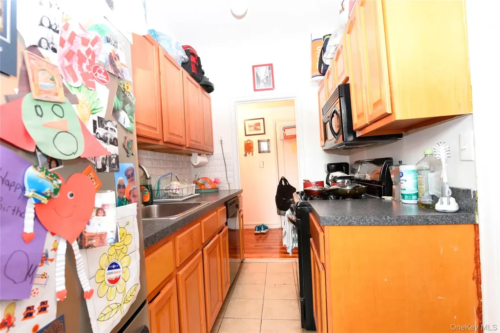 762 Brady Avenue Bronx NY 10462