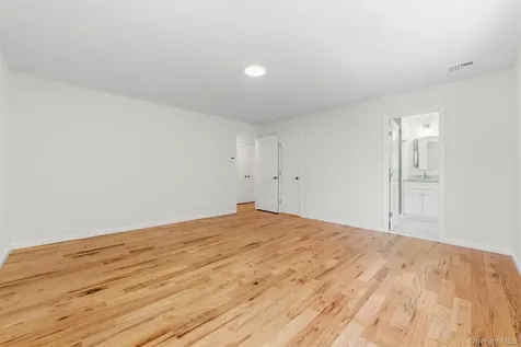 3146 Cedar Road Yorktown Heights NY 10598