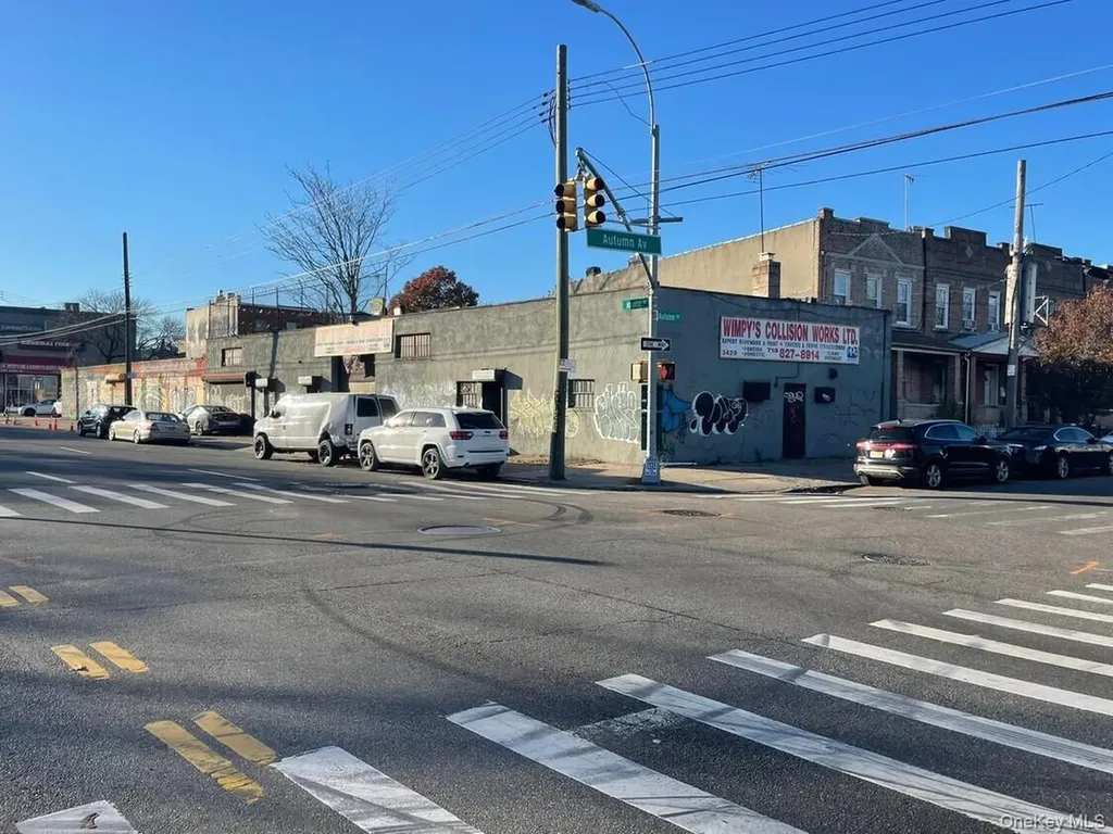 3429 Atlantic Avenue Brooklyn NY 11208