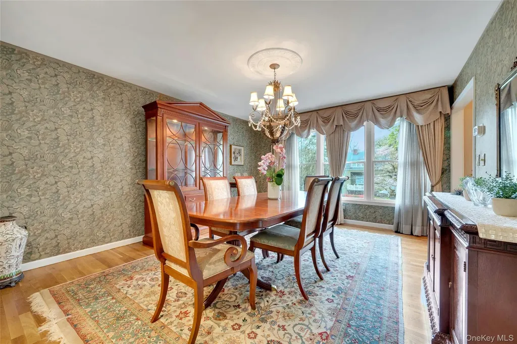 25 Bellain Avenue Harrison NY 10528