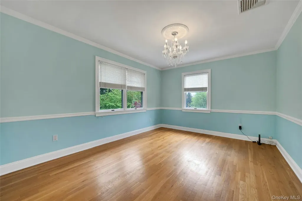 25 Bellain Avenue Harrison NY 10528