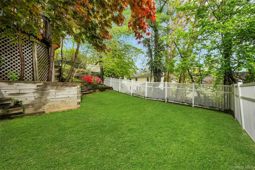 25 Bellain Avenue Harrison NY 10528