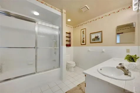 25 Bellain Avenue Harrison NY 10528