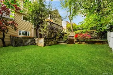 25 Bellain Avenue Harrison NY 10528