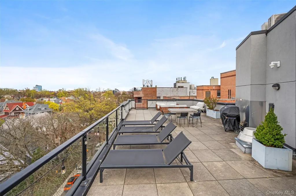 1702 Newkirk Avenue Brooklyn NY 11226