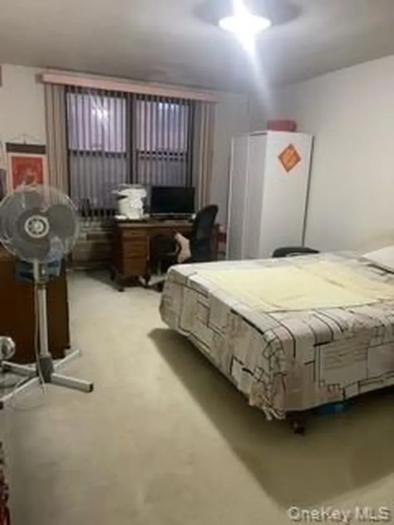 13815 Franklin Avenue Flushing NY 11355