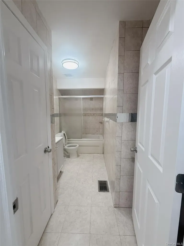 288 Zerega Avenue Bronx NY 10473