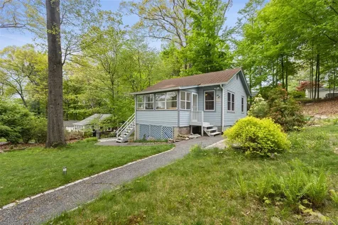 1670 Mogul Drive Mohegan Lake NY 10547