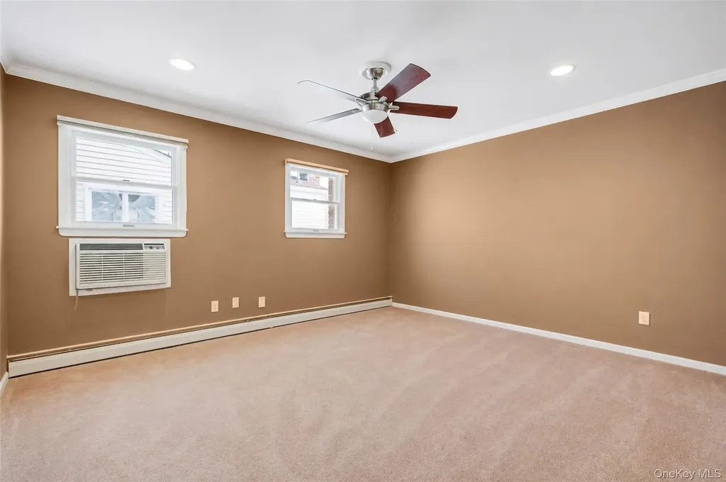 3935 Sally Lane Oceanside NY 11572