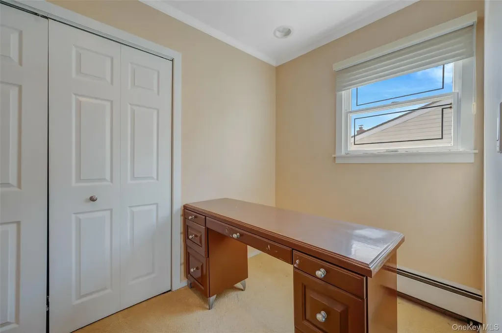3935 Sally Lane Oceanside NY 11572