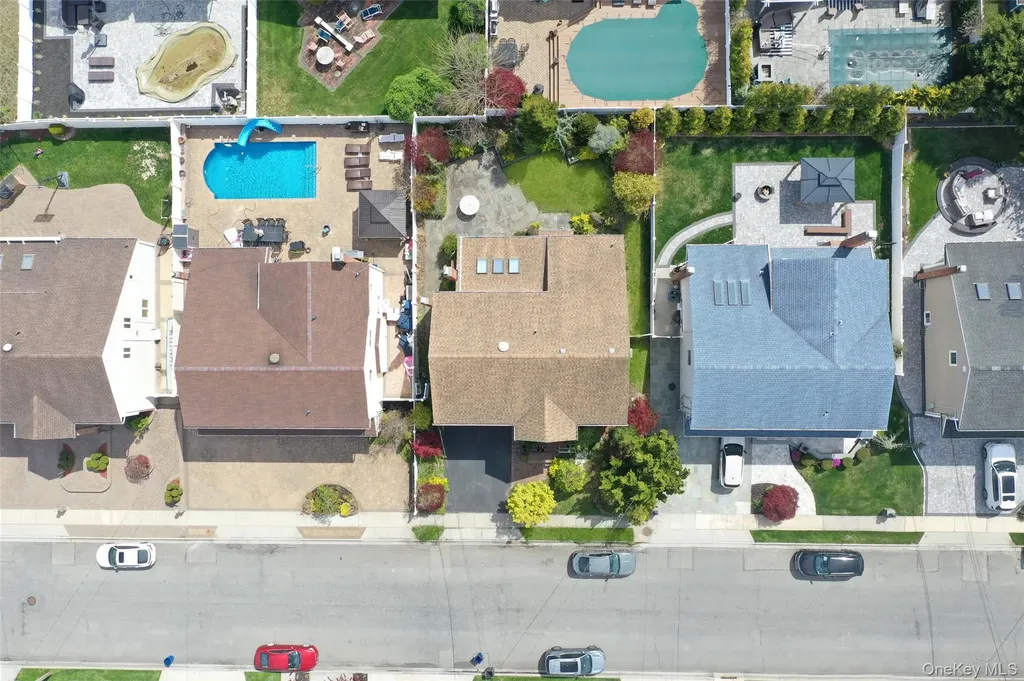 3935 Sally Lane Oceanside NY 11572
