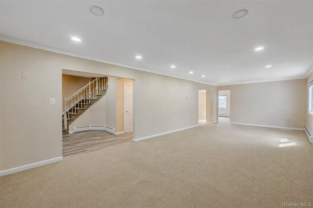 3935 Sally Lane Oceanside NY 11572