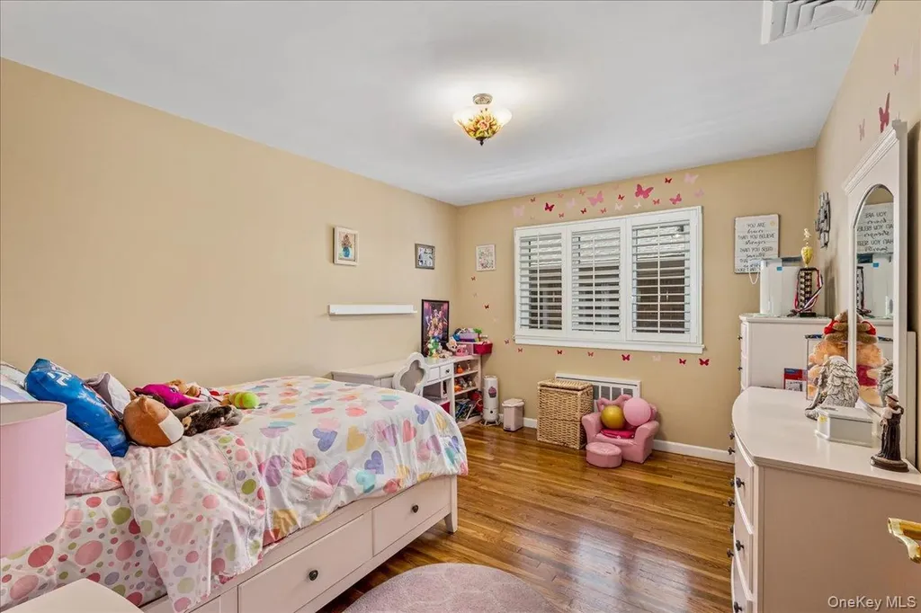 1485 166th Street Whitestone NY 11357
