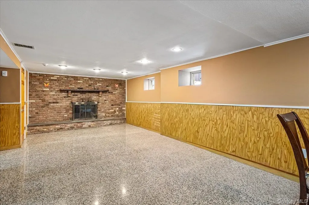 1485 166th Street Whitestone NY 11357