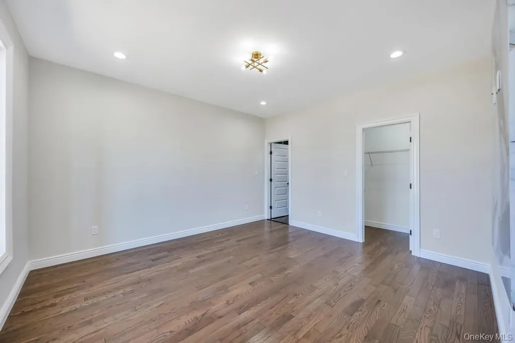 1630 Salem Road Valley Stream NY 11580
