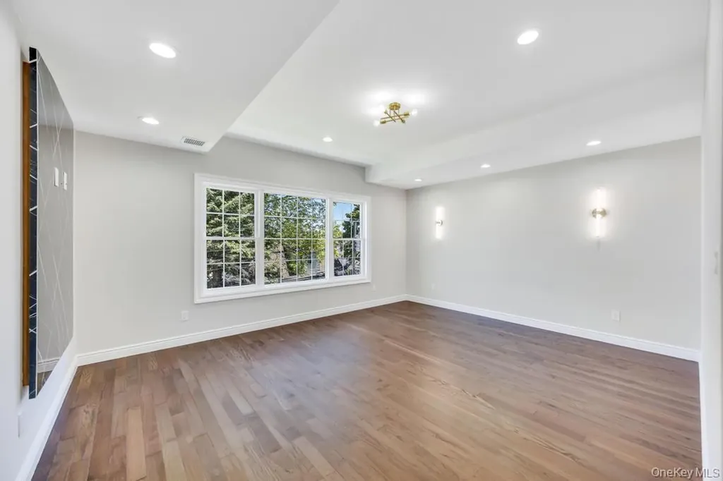 1630 Salem Road Valley Stream NY 11580