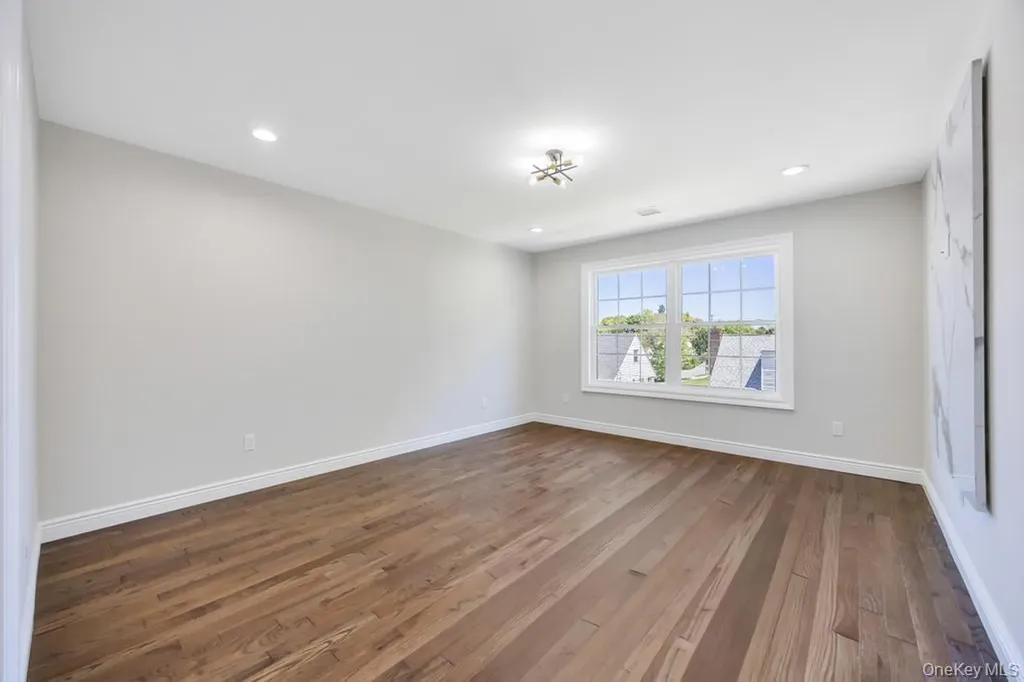 1630 Salem Road Valley Stream NY 11580