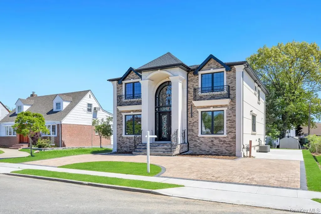 1630 Salem Road Valley Stream NY 11580