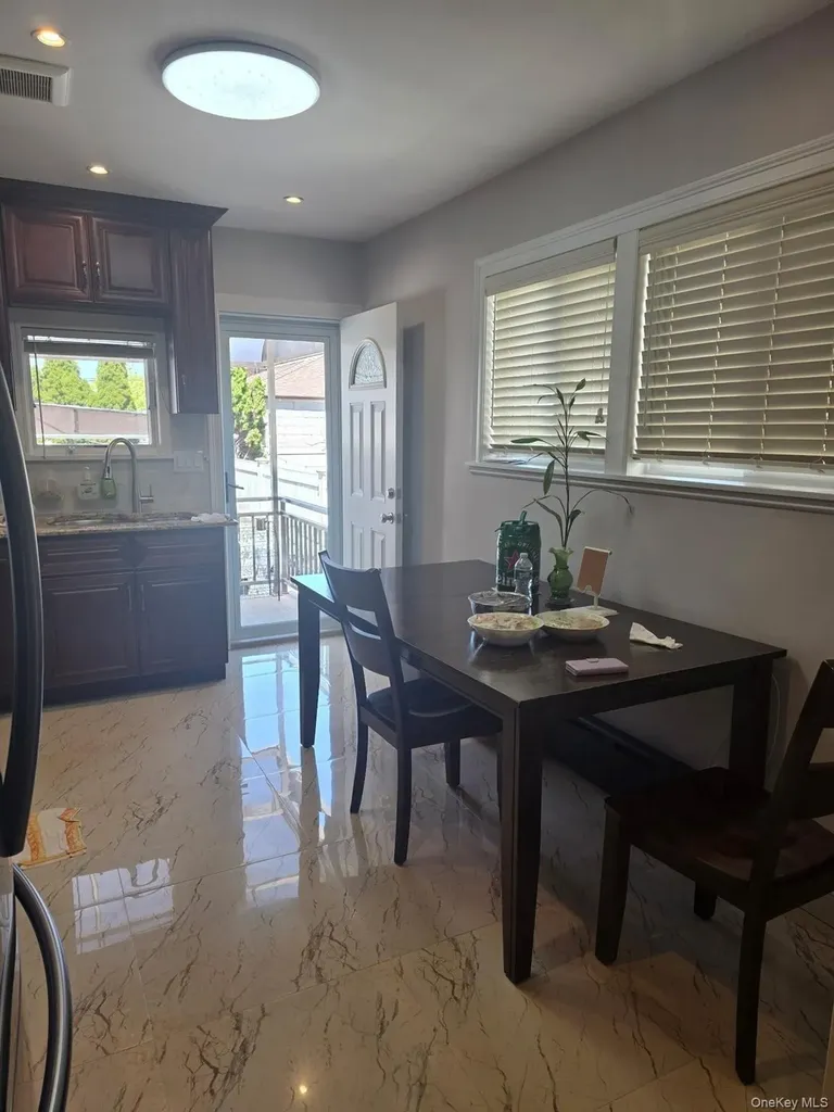 15031 17th Road Whitestone NY 11357