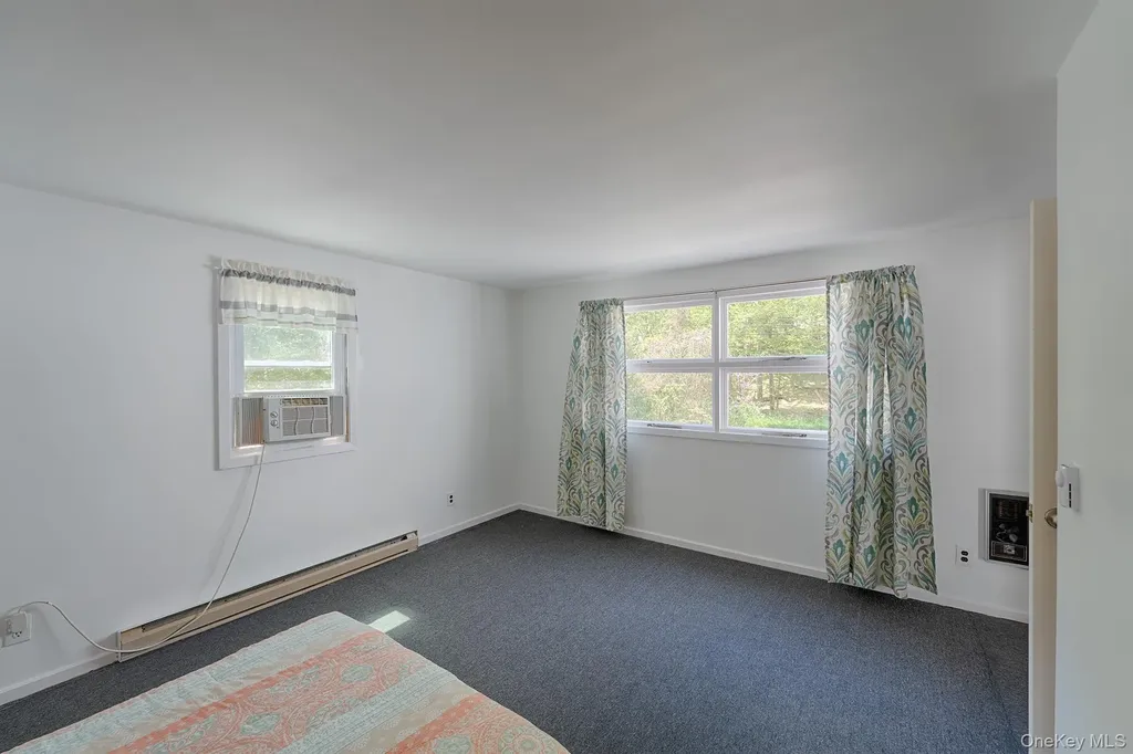 21 Van Dam Road Hyde Park NY 12538