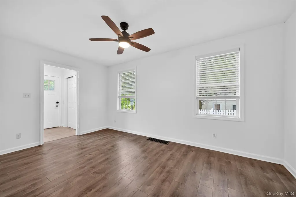 21 Lakeview Drive Monroe NY 10950