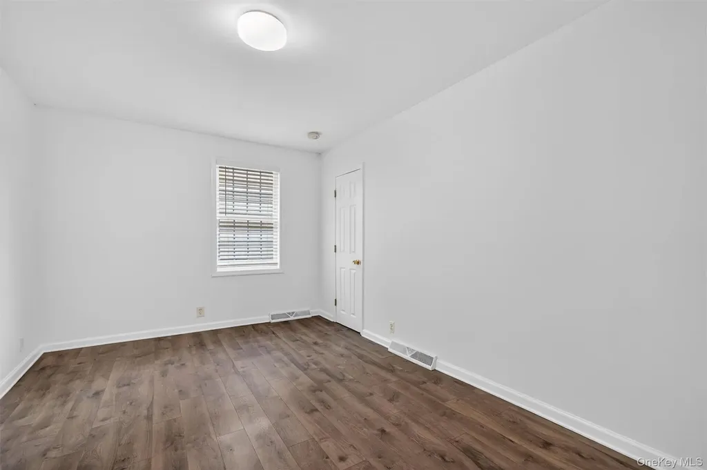 21 Lakeview Drive Monroe NY 10950