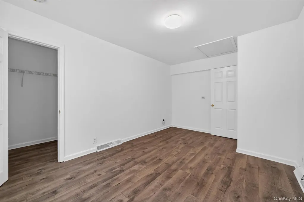 21 Lakeview Drive Monroe NY 10950