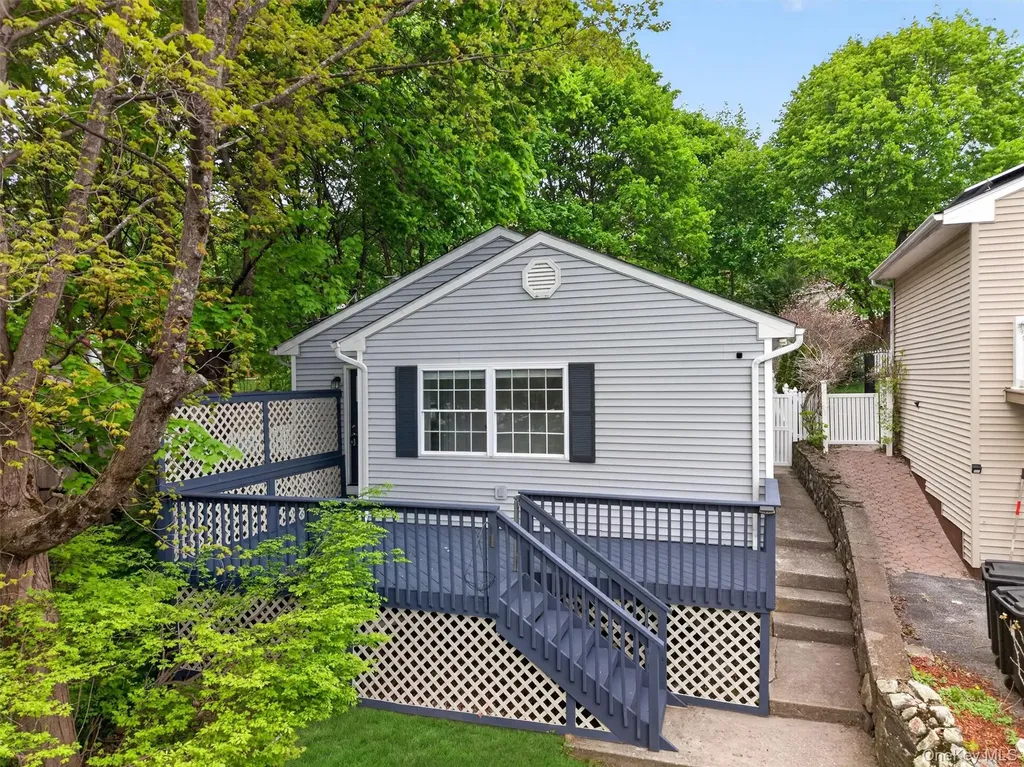 21 Lakeview Drive Monroe NY 10950