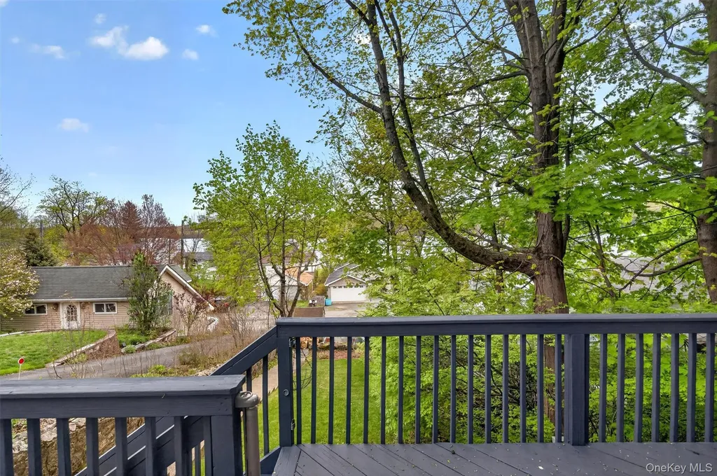21 Lakeview Drive Monroe NY 10950