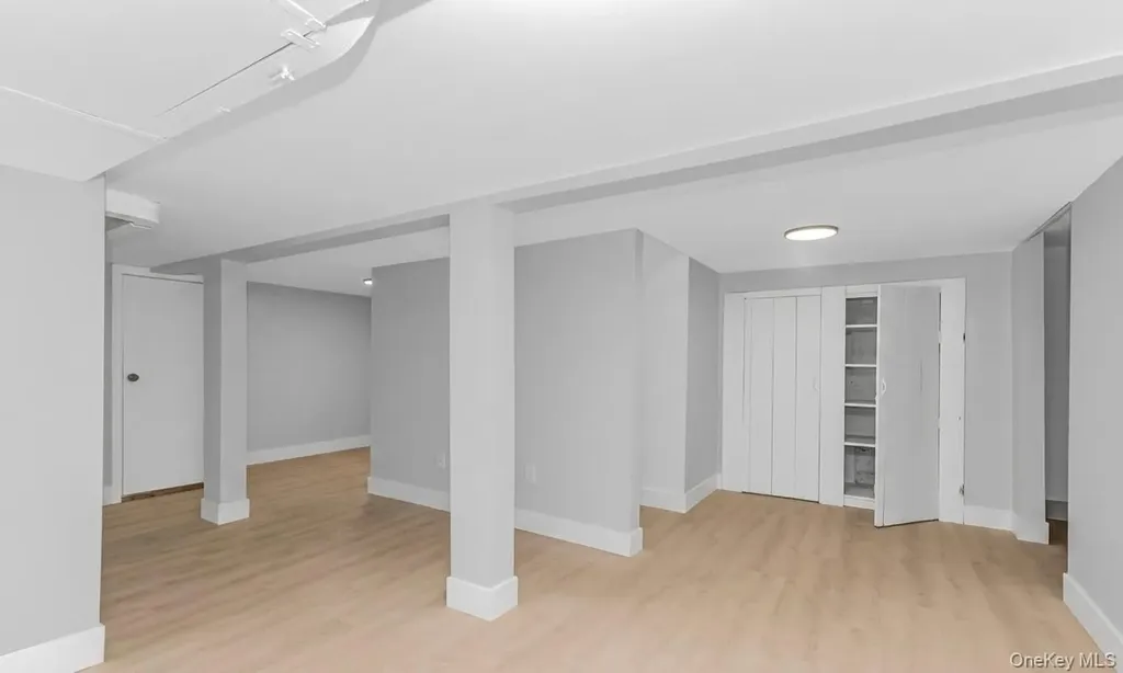 53 Travers Avenue Yonkers NY 10705