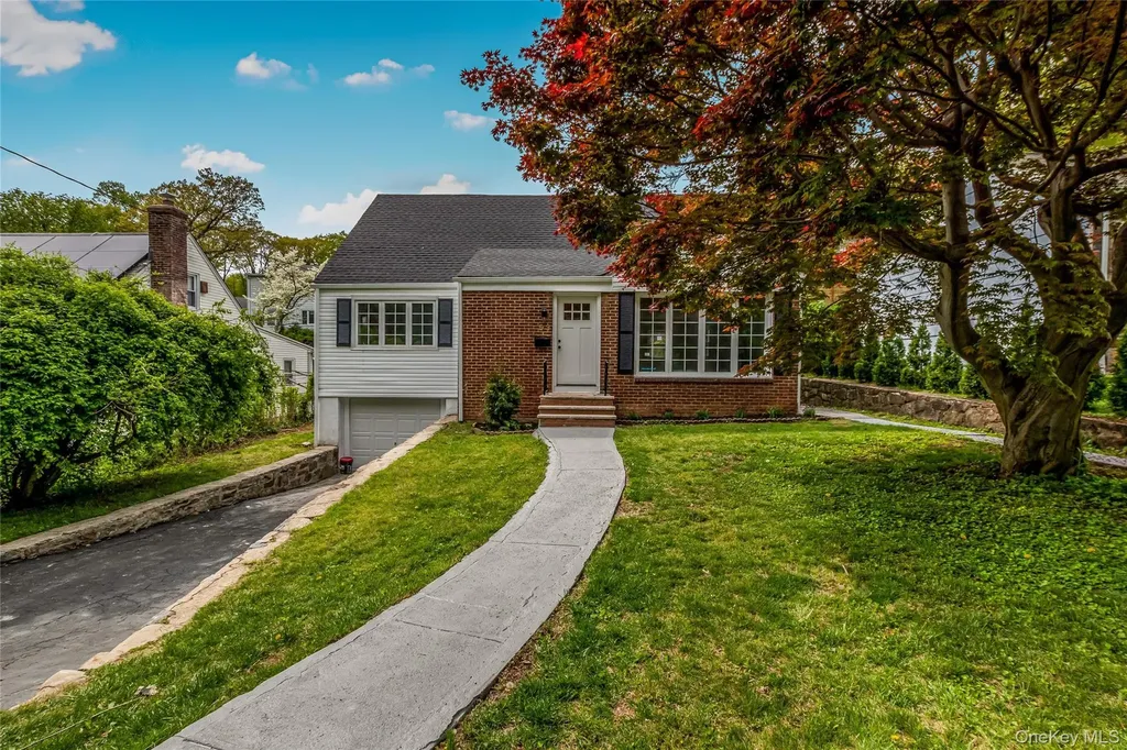 53 Travers Avenue Yonkers NY 10705