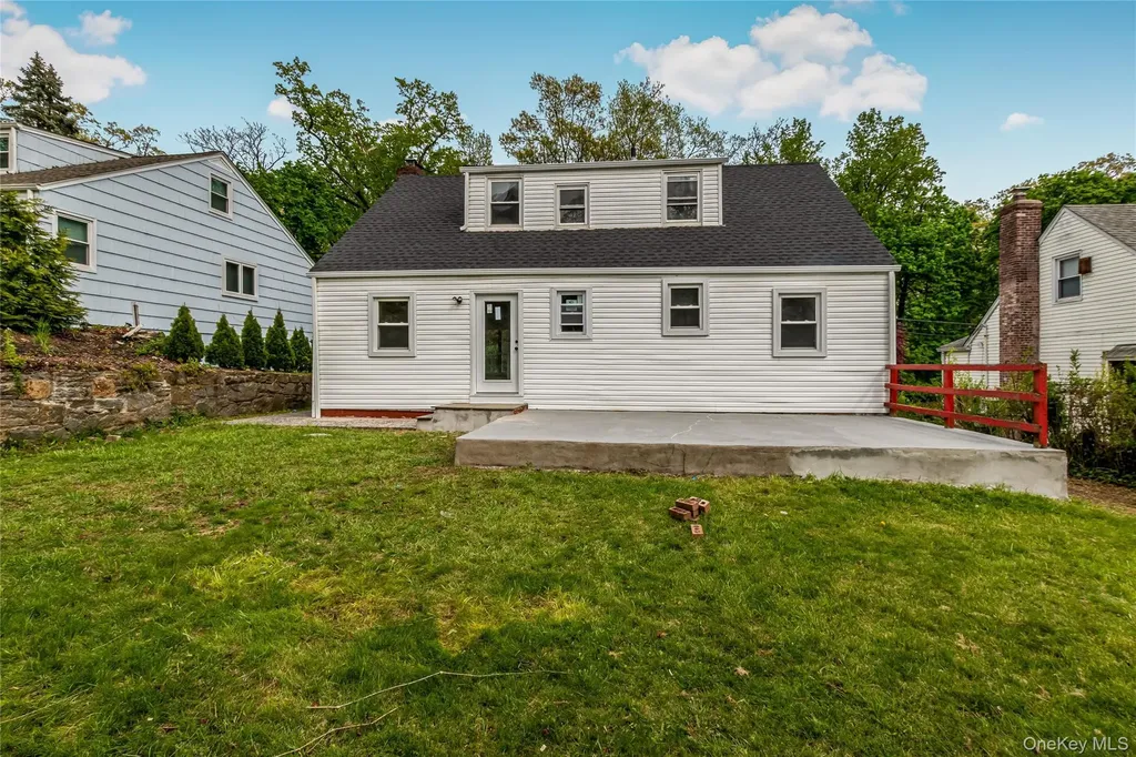 53 Travers Avenue Yonkers NY 10705