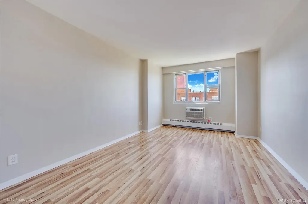 52-40 39th Drive Woodside NY 11377