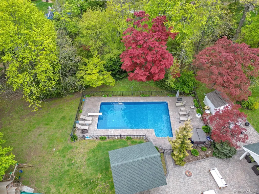 105 Everit Avenue Hewlett NY 11557