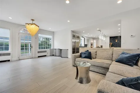105 Everit Avenue Hewlett NY 11557