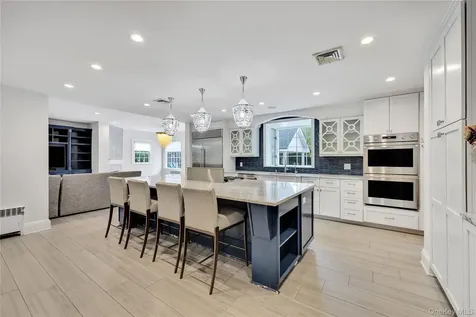 105 Everit Avenue Hewlett NY 11557