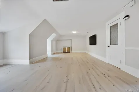 105 Everit Avenue Hewlett NY 11557