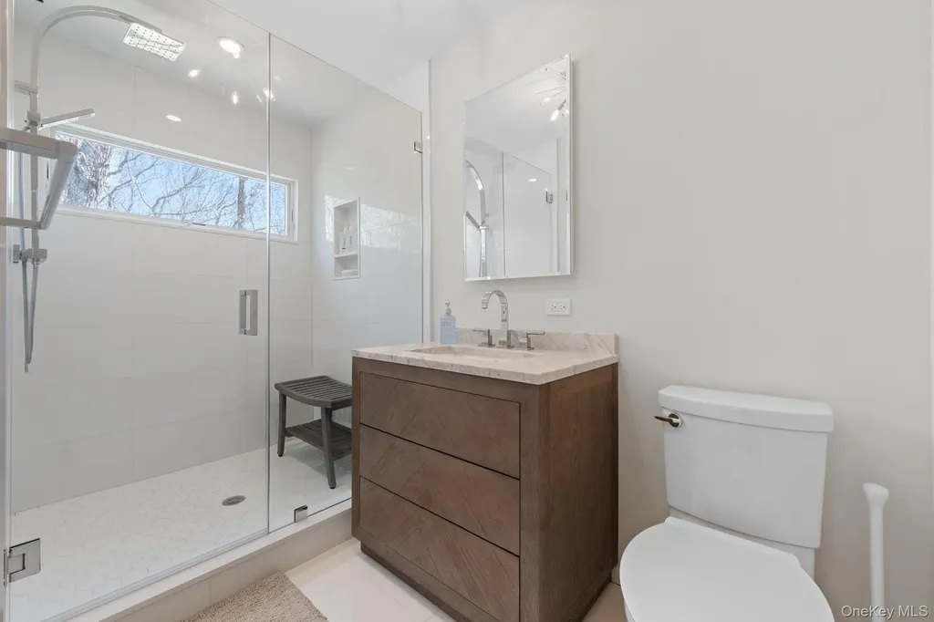 35 Ely Brook Road East Hampton NY 11937