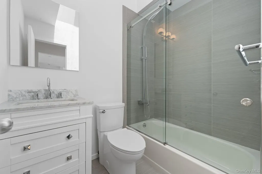 35 Ely Brook Road East Hampton NY 11937