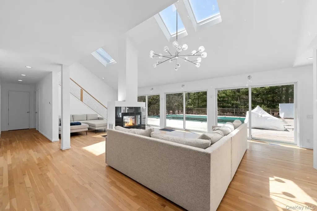 35 Ely Brook Road East Hampton NY 11937