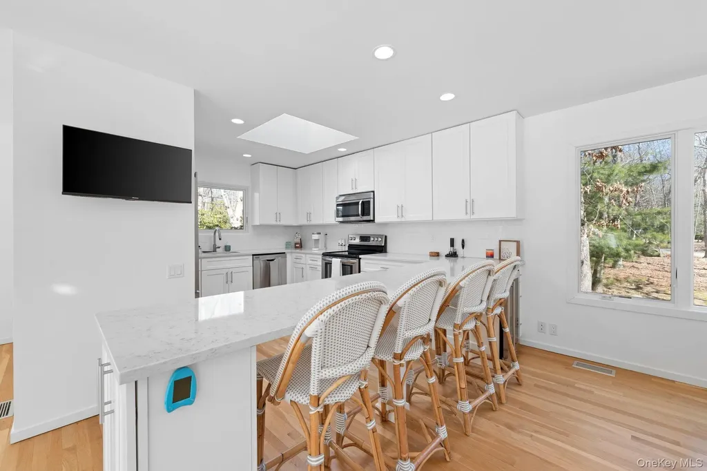 35 Ely Brook Road East Hampton NY 11937
