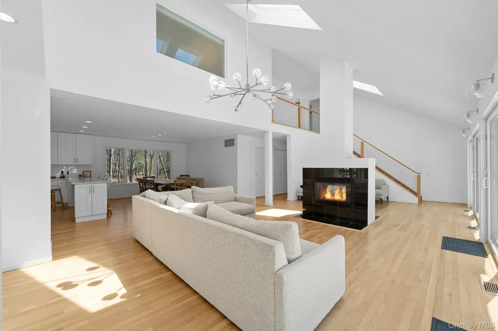 35 Ely Brook Road East Hampton NY 11937
