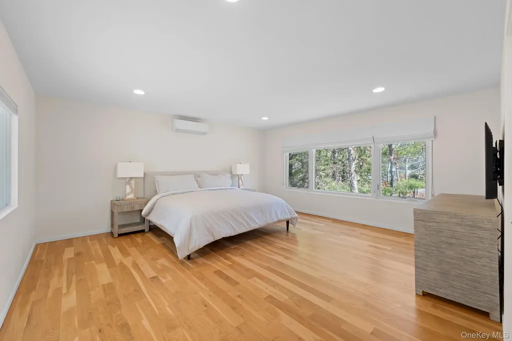 35 Ely Brook Road East Hampton NY 11937
