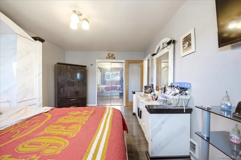 193 Kearney Avenue Bronx NY 10465